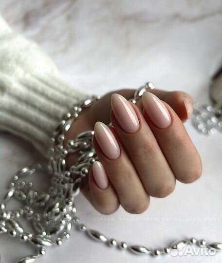 Модель на маникюр бесплатно