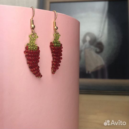 Серьги с перчиками