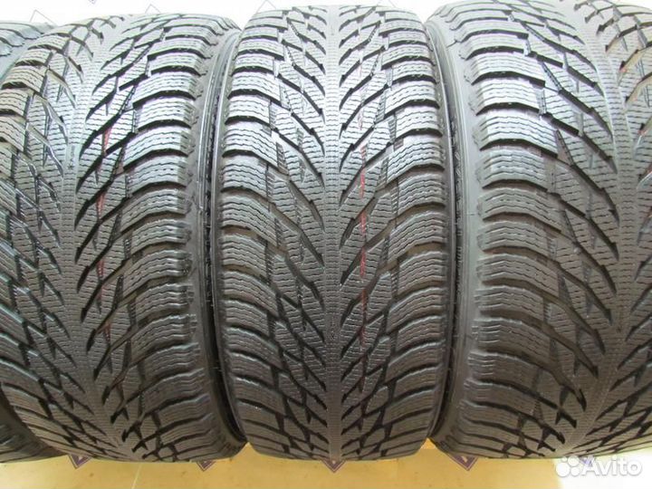Nokian Tyres Hakkapeliitta R3 SUV 275/45 R21 и 315/40 R21 96R