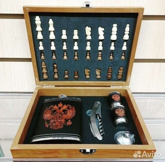 Подарочный набор шахматы