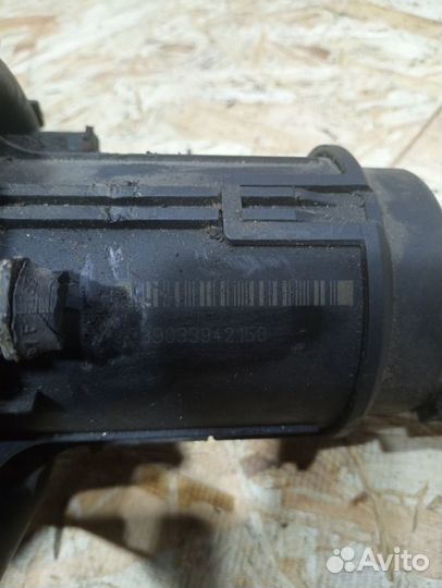 Насос продувки Skoda Octavia 1.8TI 2003