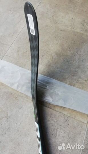 Клюшка хоккейная