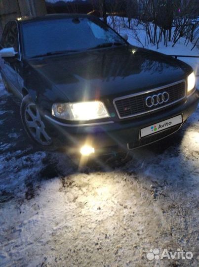 Audi S8 4.2 МТ, 2001, 273 000 км