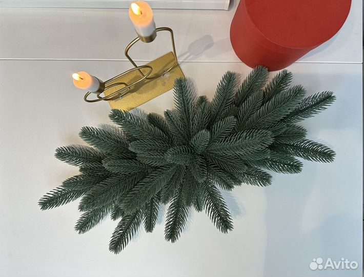 Еловая гирлянда.Новогоднее украшение