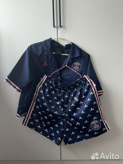 Спортивный костюм nike air jordan новый