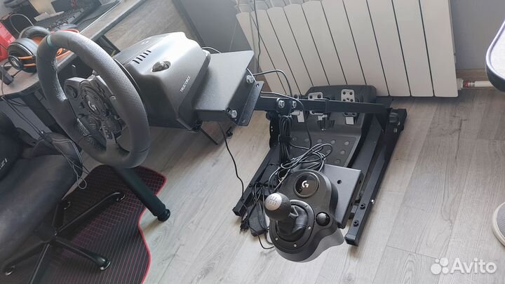 Logitech g923 PC - PS 3,4,5 + shifter + стойка