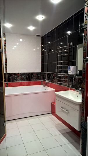 3-к. квартира, 153 м², 3/14 эт.