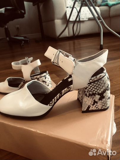 Туфли женские