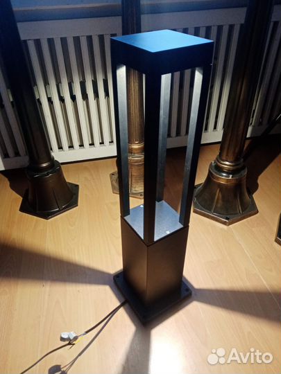 Фонарь уличный садовый