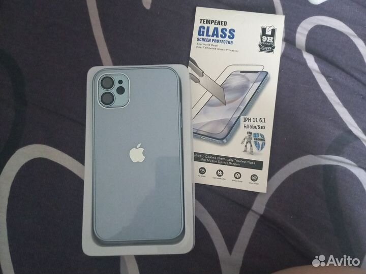 Чехол на iPhone 11