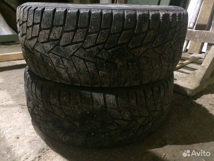 Dunlop SP Winter Ice 02 235/45 R17