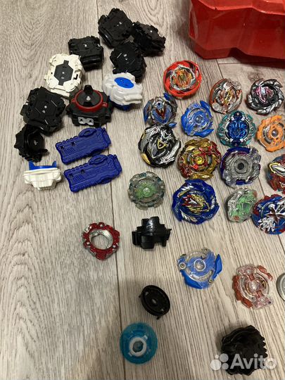 Beyblade арена, волчки набор