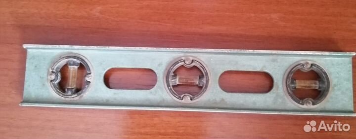 Уровень строительный