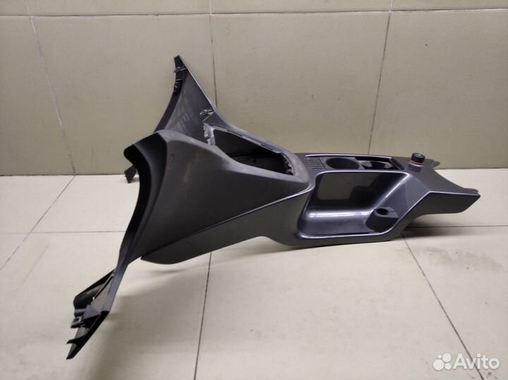 Консоль Kuga 2008-2012