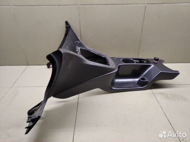 Консоль Kuga 2008-2012