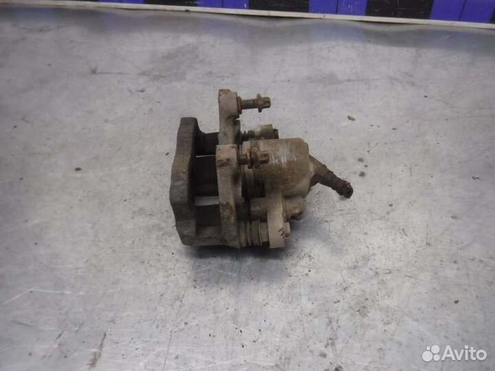 Суппорт передний правый Лада Калина 11186 2013