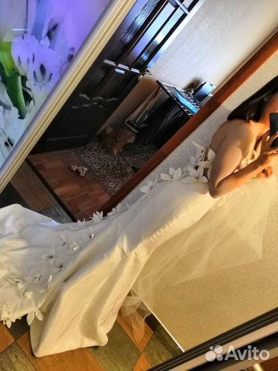 Платье свадебное