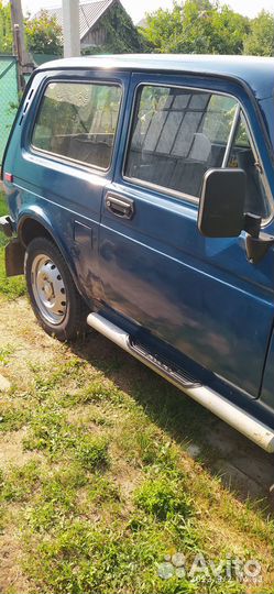 LADA 4x4 (Нива), 1990