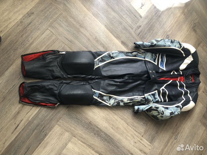 Мотокомбинезон