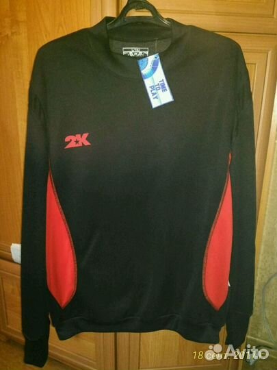 Новый Костюм тренировочный