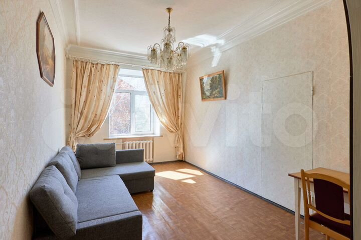 2-к. квартира, 55 м², 2/5 эт.
