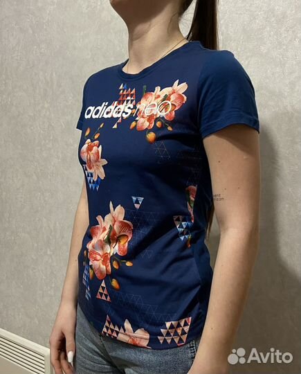 Футболка adidas