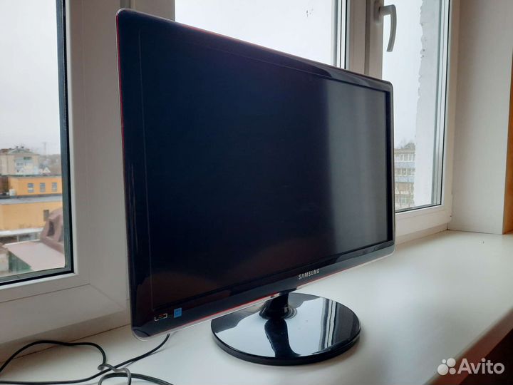 Монитор Samsung S24A350T