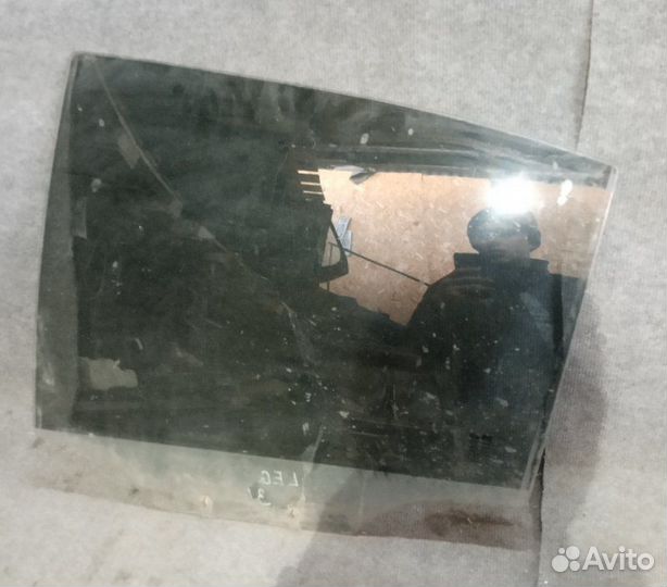 Стекло заднее левое Daewoo Leganzа ZF 2000