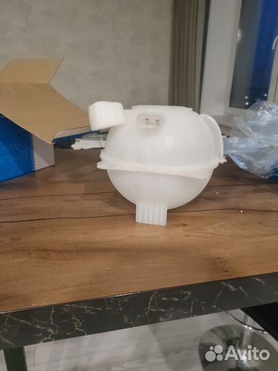 Расширительный бачок skoda