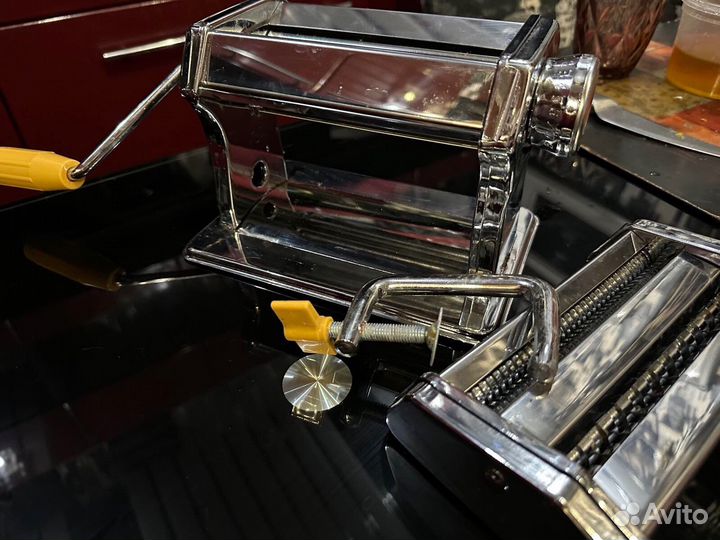 Тестораскатка лапшерезка