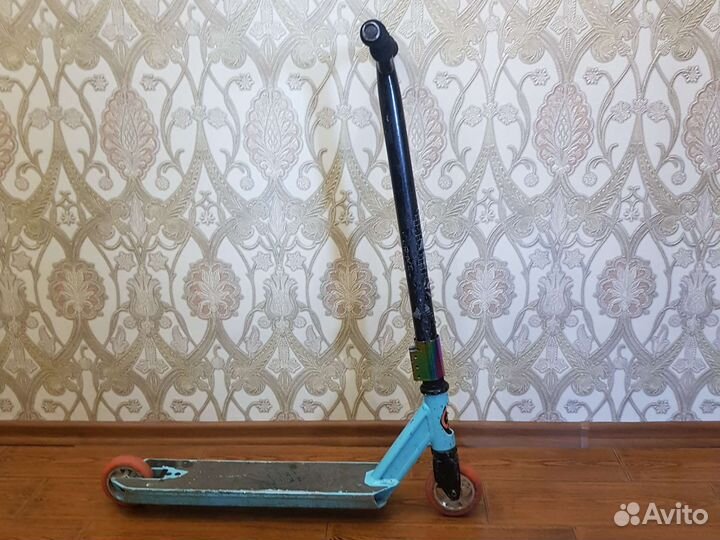 Трюковой самокат oxelo