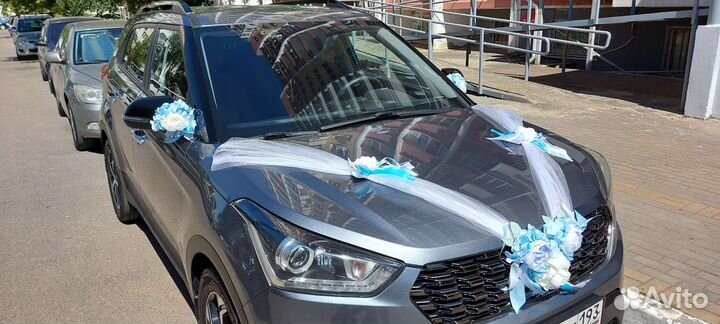 Свадебные украшения на машину