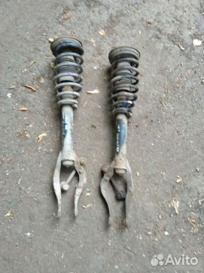 Передний амортизатор стойка Mitsubishi Galant 8