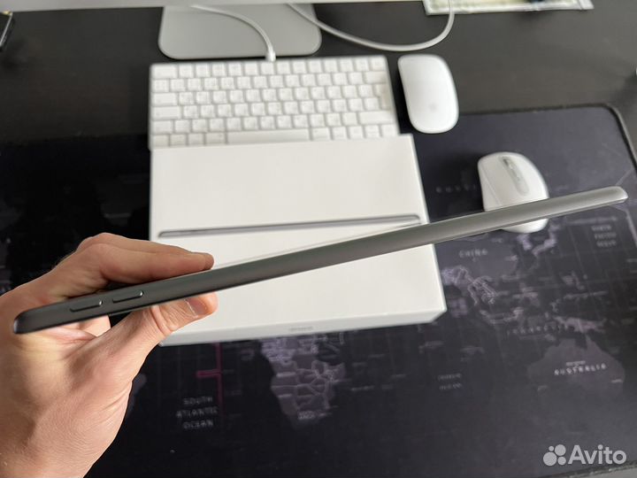 Планшет Apple iPad 10.2