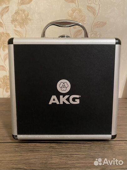 Akg p420