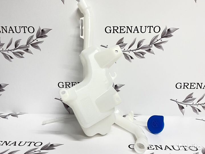 Бачок омывателя лоб стекла Honda Civic 8 4D 06-12