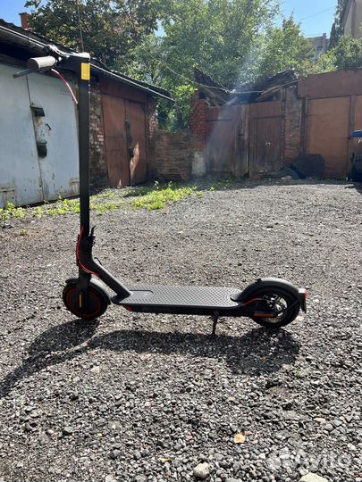 Электросамокат Xiaomi Mi Electric Scooter Pro 2