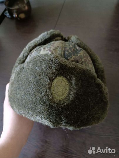 Мужская зимняя шапка военная
