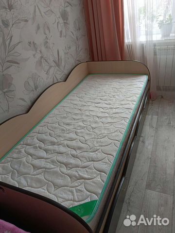Детская кровать от 3 лет с матрасом бу