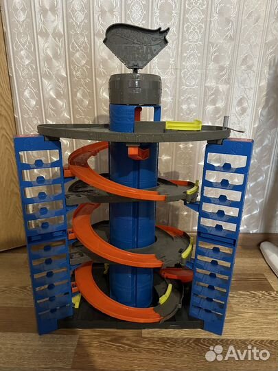 Хотвилс трек