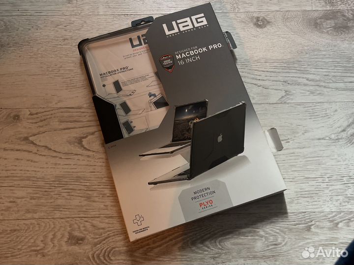 Защитный чехол UAG для Macbook Pro 16 Plyo ice
