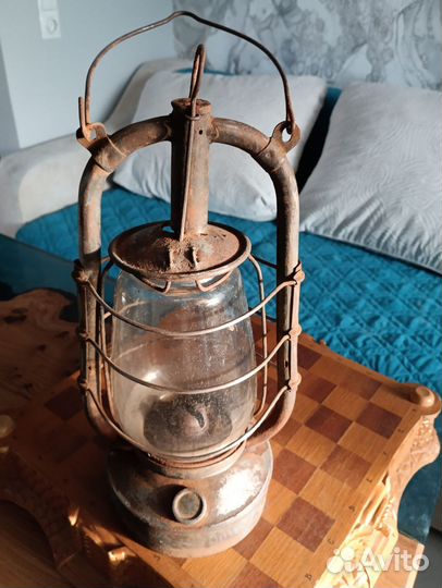 Керосиновая лампа