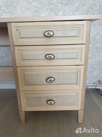 Компьютерный стол бу + шкаф столбик