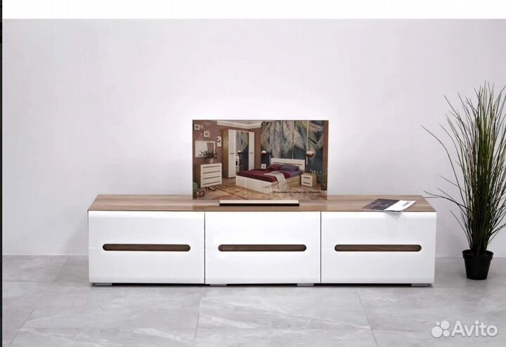 Тумба под тв