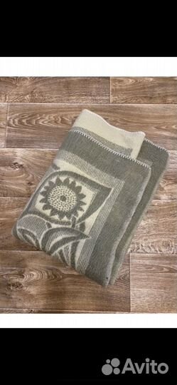 Одеяло из верблюжьей шерсти