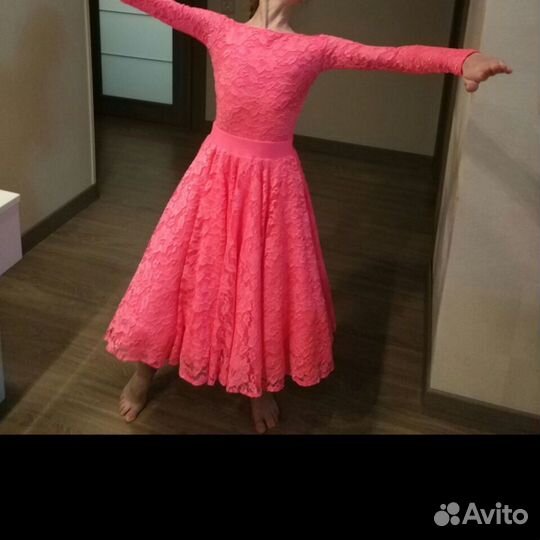 Платье для бальных танцев