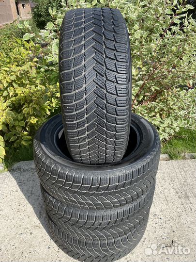 Michelin X-Ice Snow 225/50 R17