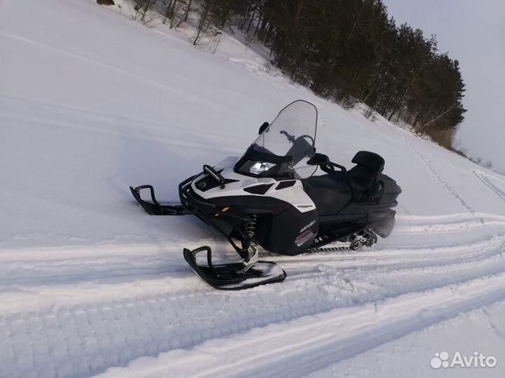 Продам снегоход BRP SKI-DOO expedition 2014