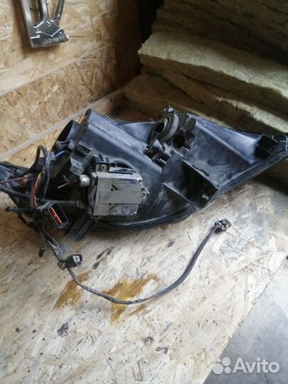 Фараы Mitsubishi Outlander 2