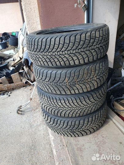 Kumho WinterCraft WP71 225/55 R17 97H